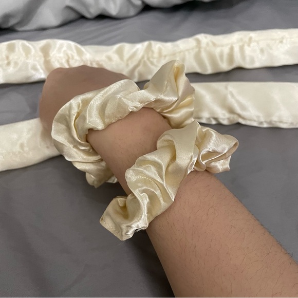 Convenient Heat-less Curling Rod Headband No Heat Sleeping Soft Curl Styles - Picture 3 of 5